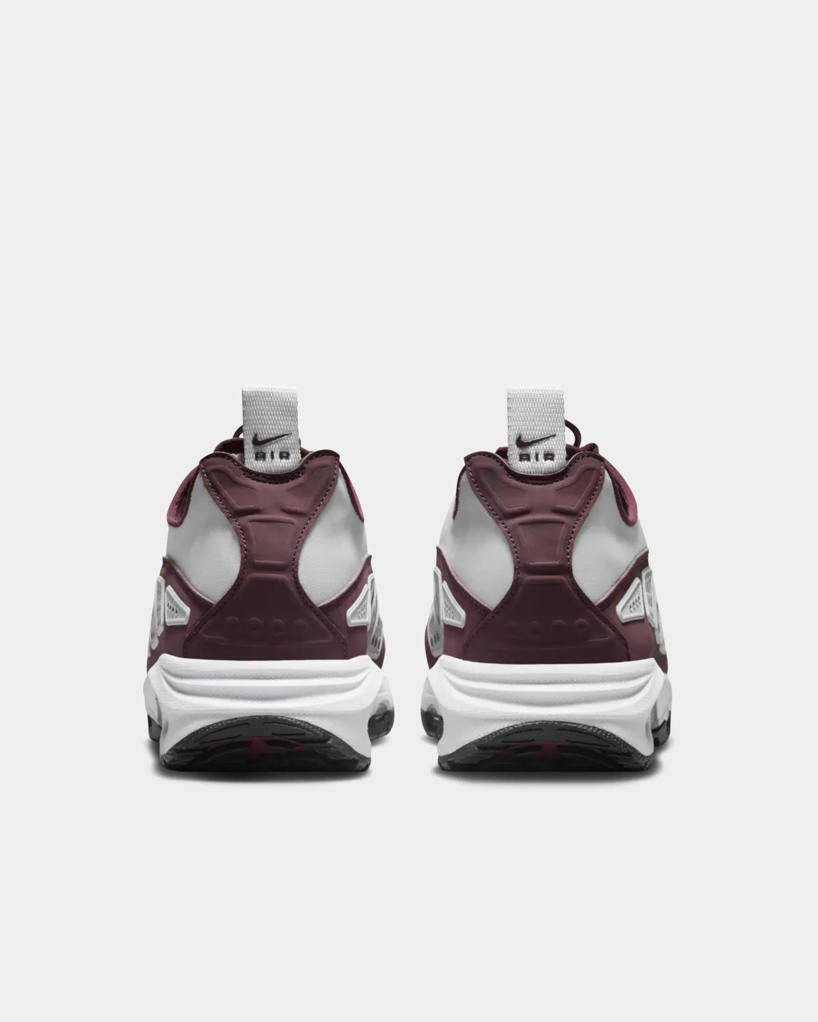 Air Max SNDR Photon Dust / Night Maroon Low Top Sneakers