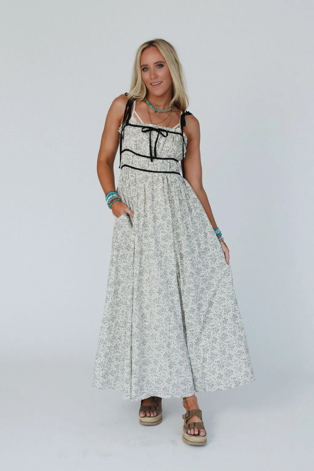 Aisha Floral Maxi Dress - Cream