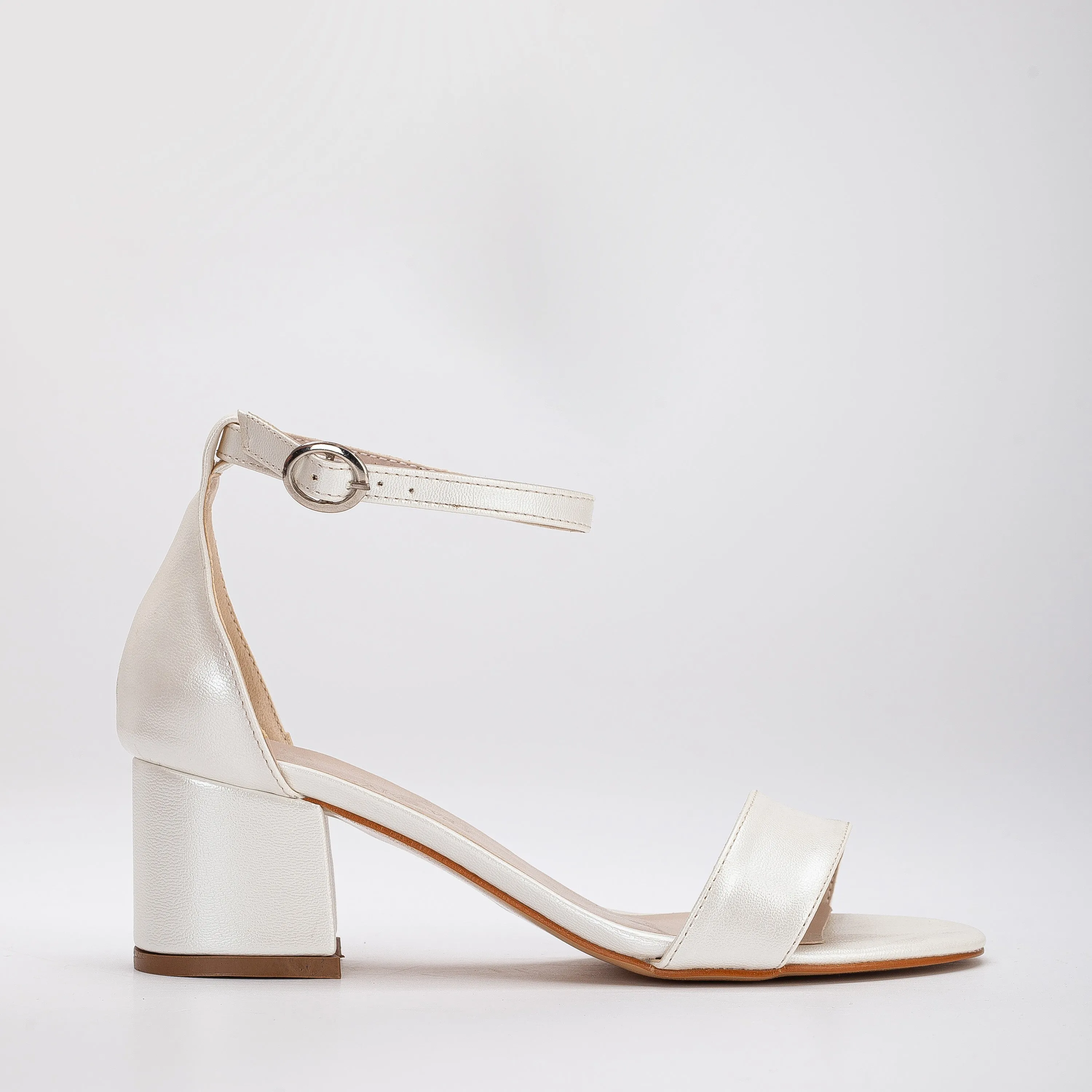 Ella - Ivory Low Heels