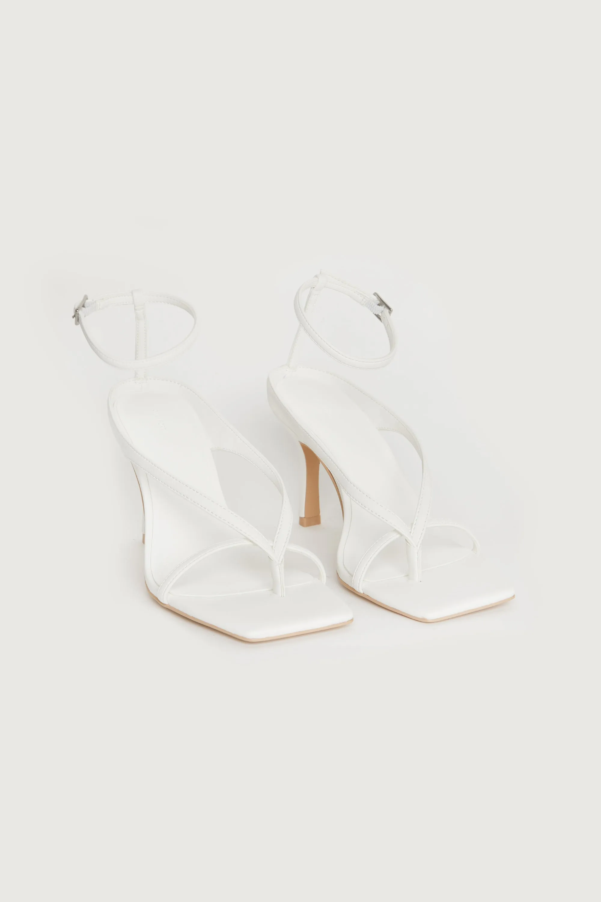 STRAPPY HEEL SANDAL