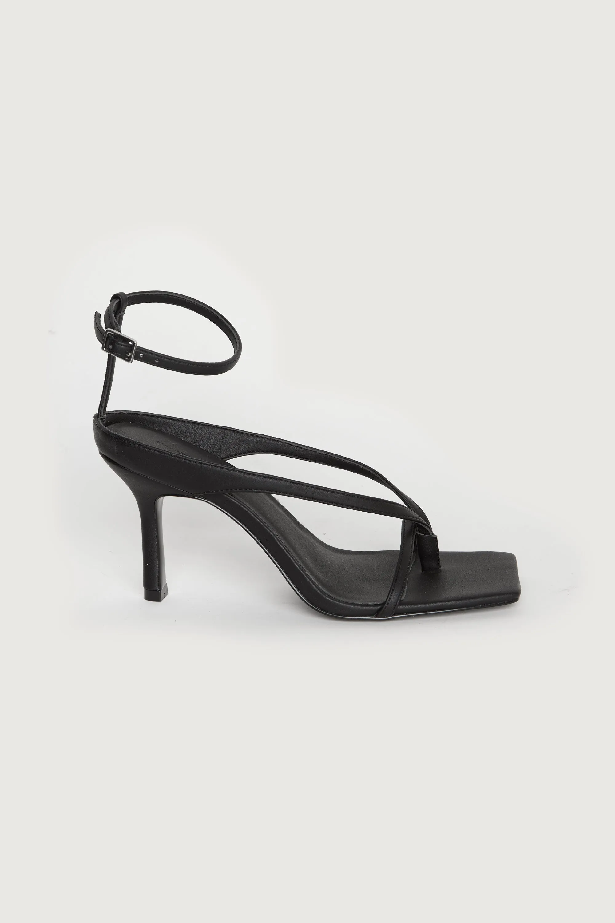 STRAPPY HEEL SANDAL